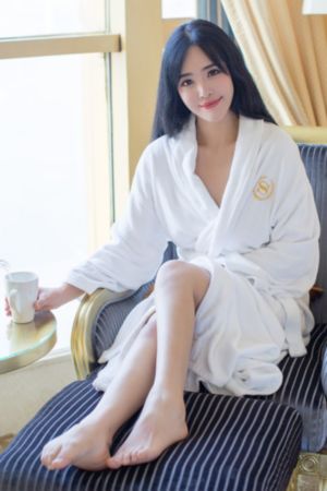 年轻的朋友妻子