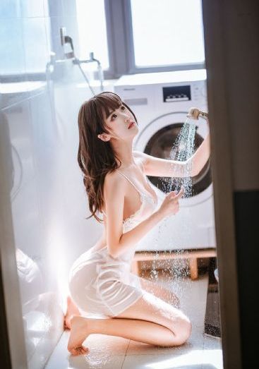 隔壁的女朋友4