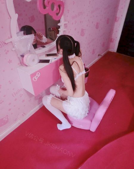 年轻的女朋友8