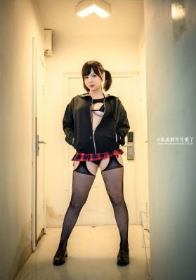 电梯小姐在线观看