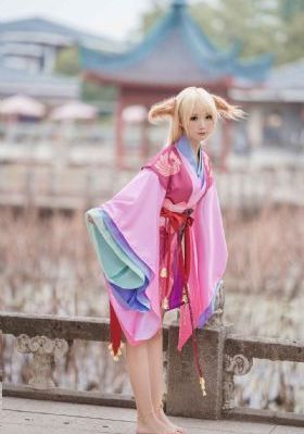 智斗美女蛇